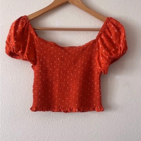 Japna Red Smocked Blouse with Puffed Short Sleeves - Picture 6 of 6